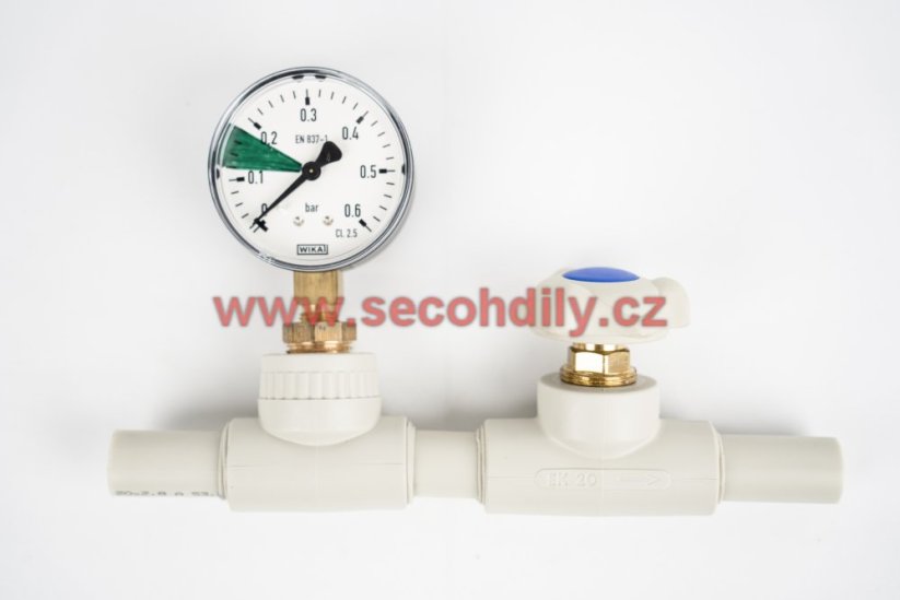 Škrtící ventil s manometrem 20 mm